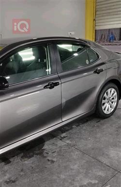 تۆیۆتا کامری